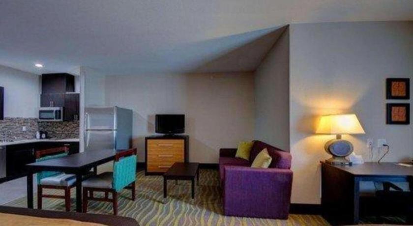 Comfort Inn & Suites Tulsa I-44 West - Rt 66 Oakhurst Exterior photo